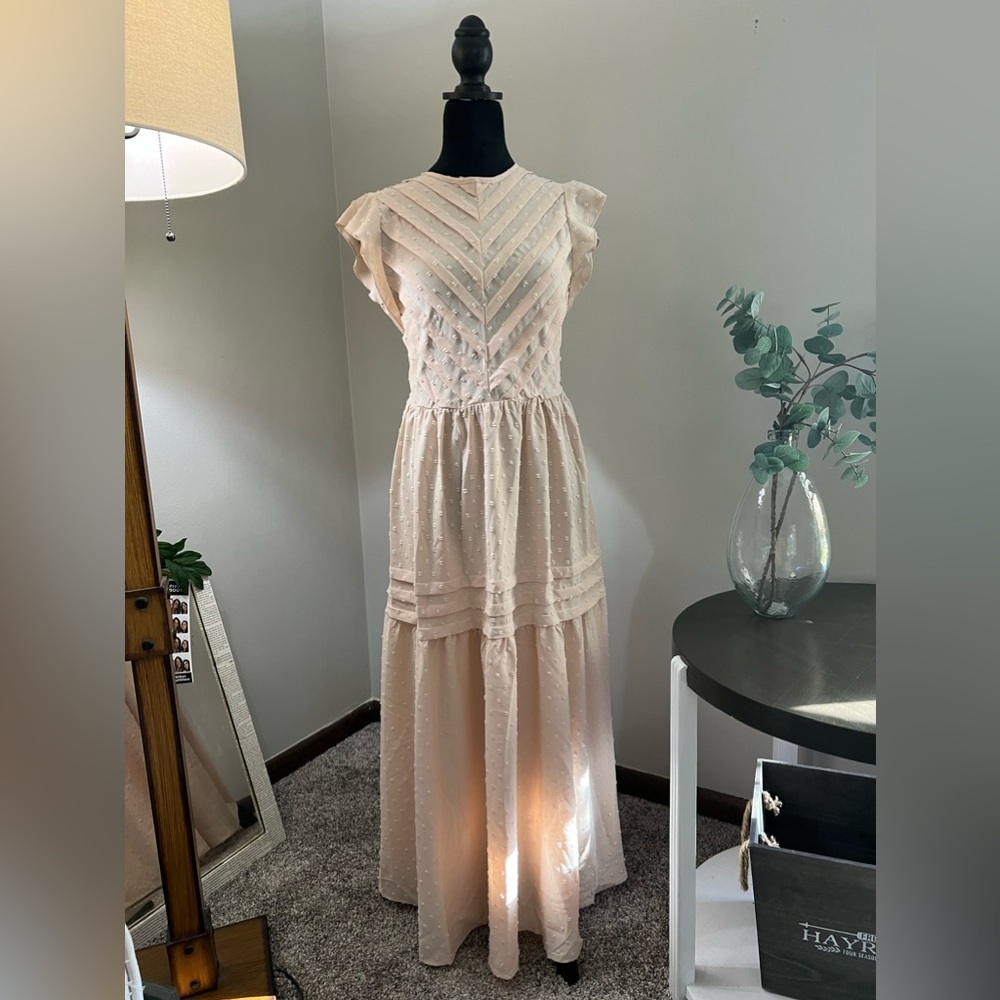 Beautiful dusty pink full length dress NWT size S